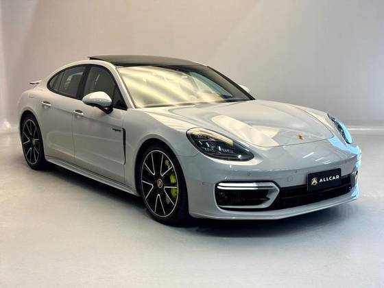 PORSCHE PANAMERA 2.9 V6 E-HYBRID 4 PLATINUM EDITION PDK